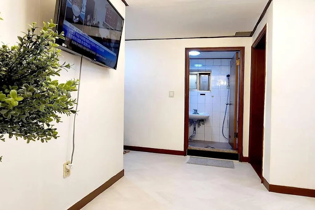 דירות סיאול White Linen House C-2 Hongdae